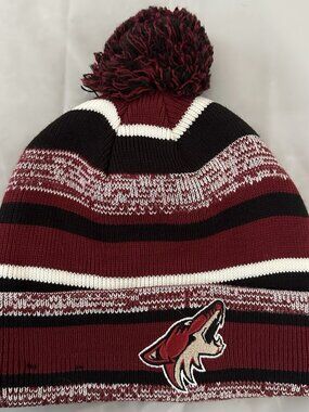 EUC Arizona Coyotes Official New Era Cuffed Knit Beanie Winter Hat with Pom